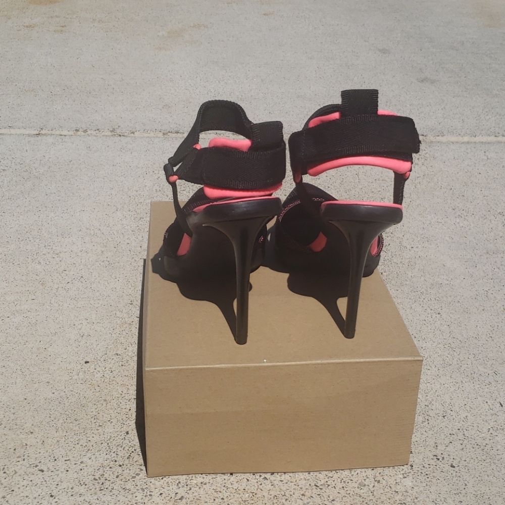 Jessica Simpson heels NWT - Picture 2 of 6